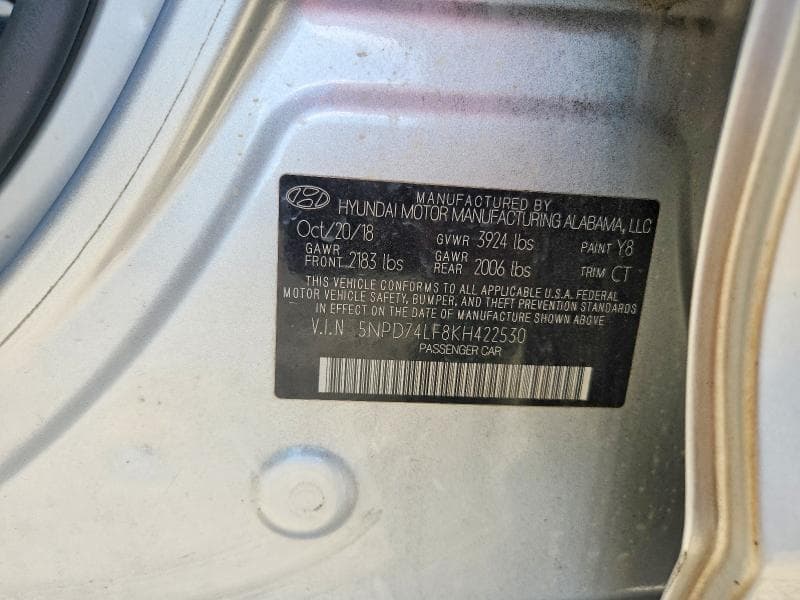 2019 HYUNDAI ELANTRA SE 12