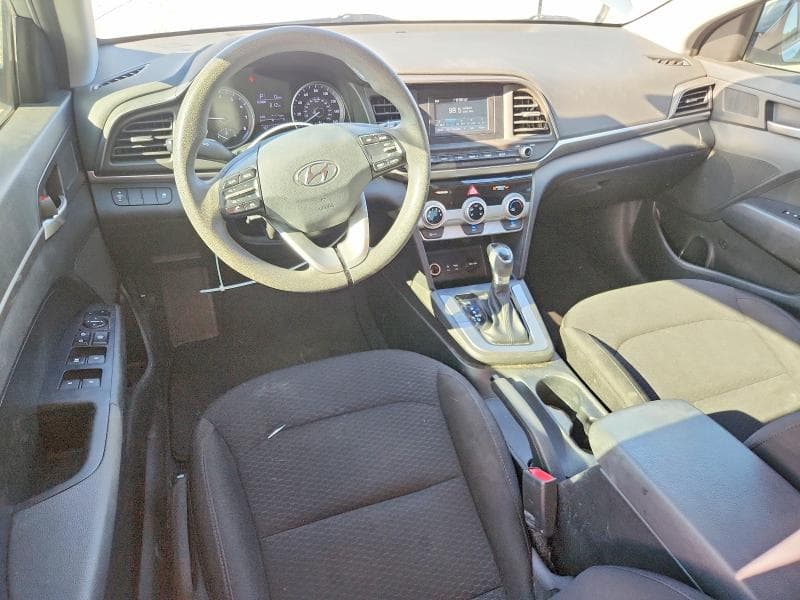 2019 HYUNDAI ELANTRA SE 8