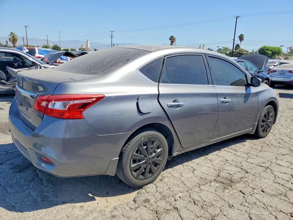 2019 NISSAN SENTRA S 3