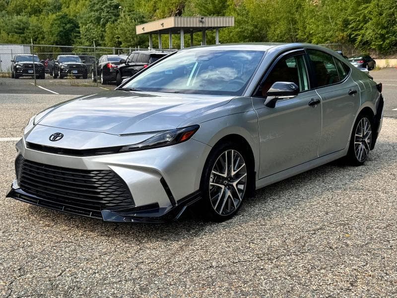 2025 TOYOTA CAMRY LE 2
