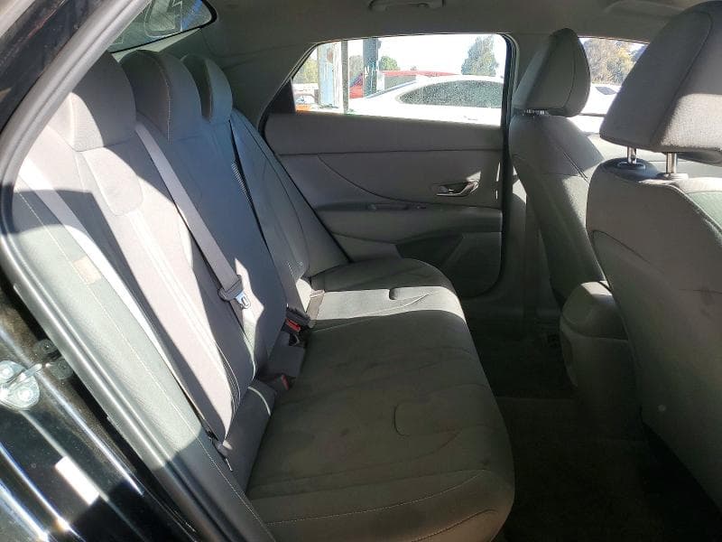 2024 HYUNDAI ELANTRA SEL 10