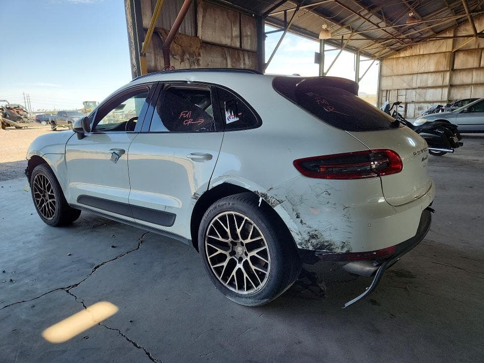 2018 PORSCHE MACAN S 2