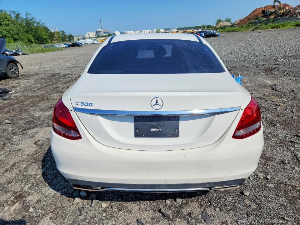 2017 MERCEDES-BENZ C 300 6