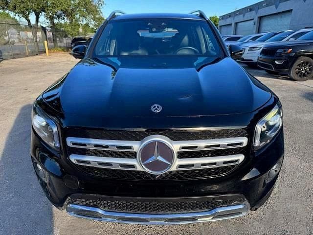 2020 MERCEDES-BENZ GLB 250 5