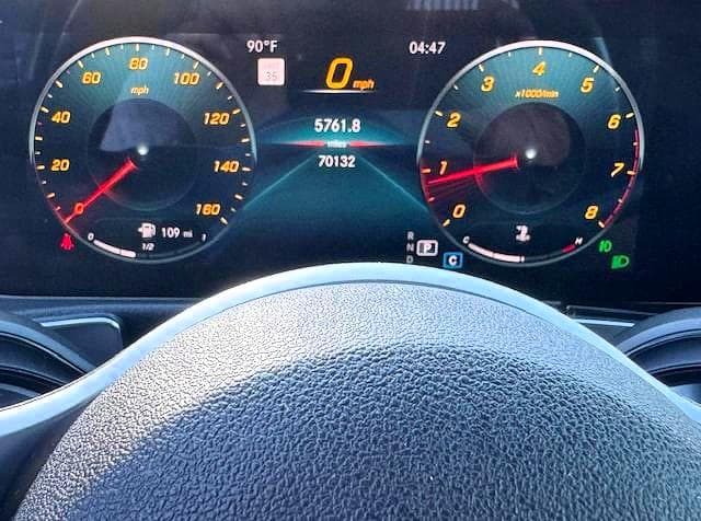 2020 MERCEDES-BENZ GLB 250 9