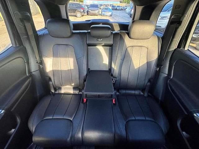 2020 MERCEDES-BENZ GLB 250 10