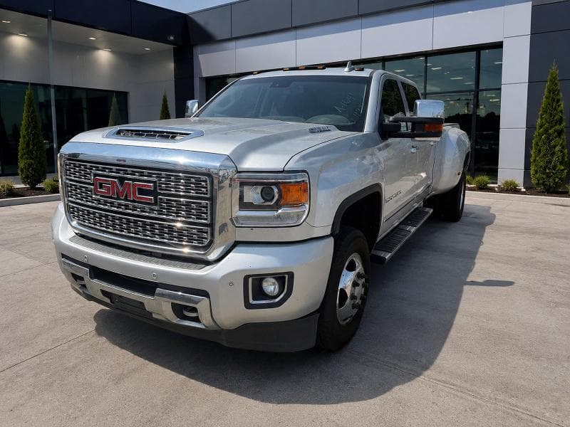 2018 GMC SIERRA K3500 DENALI 2