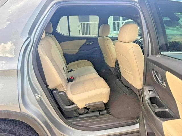 2023 CHEVROLET TRAVERSE LS 11