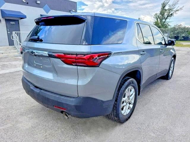 2023 CHEVROLET TRAVERSE LS 3
