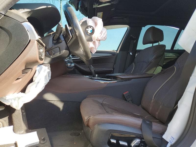 2019 BMW 530E 7