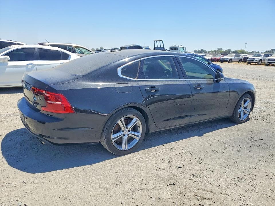 2017 VOLVO S90 T5 MOMENTUM 3