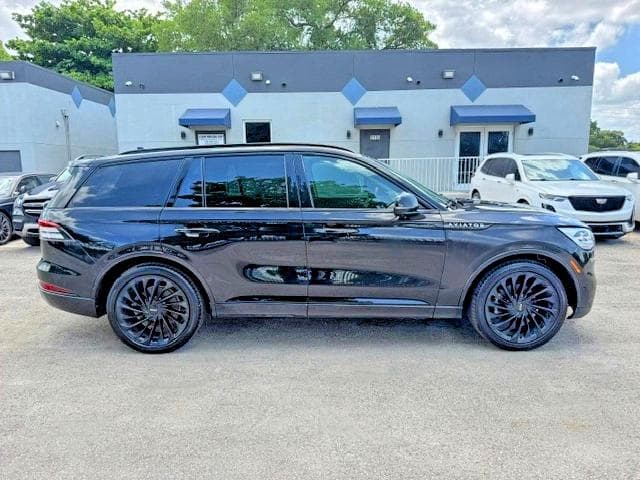 2022 LINCOLN AVIATOR RESERVE 13
