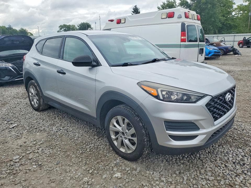 2019 HYUNDAI TUCSON SE 4