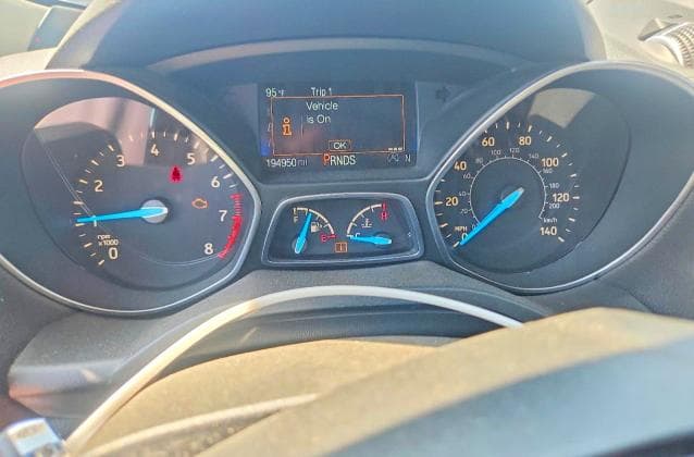 2019 FORD ESCAPE SEL 9