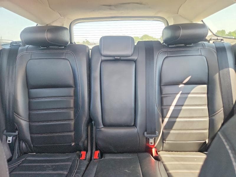 2019 FORD ESCAPE SEL 10