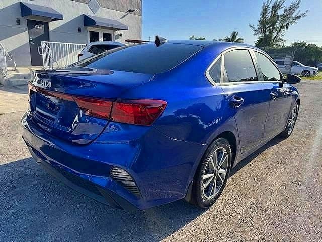 2022 KIA FORTE LXS 3