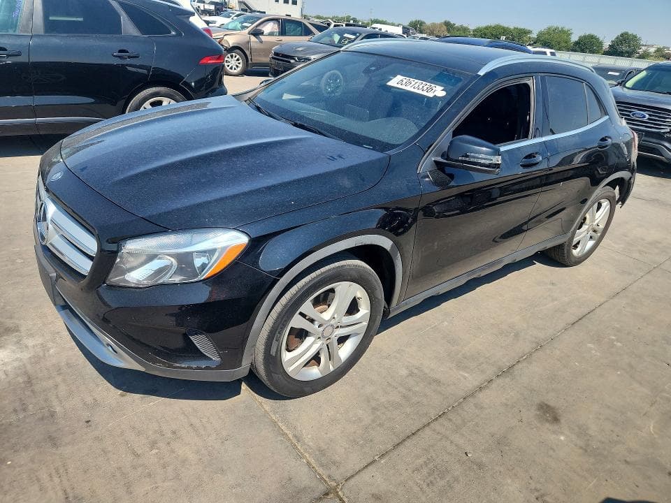 2017 MERCEDES-BENZ GLA 250 - 1
