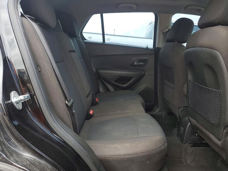 2020 CHEVROLET TRAX LS 20