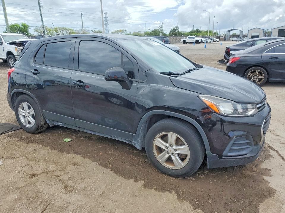 2020 CHEVROLET TRAX LS 8