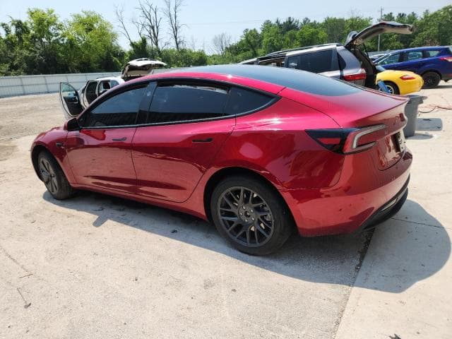 2025 TESLA MODEL 3 3