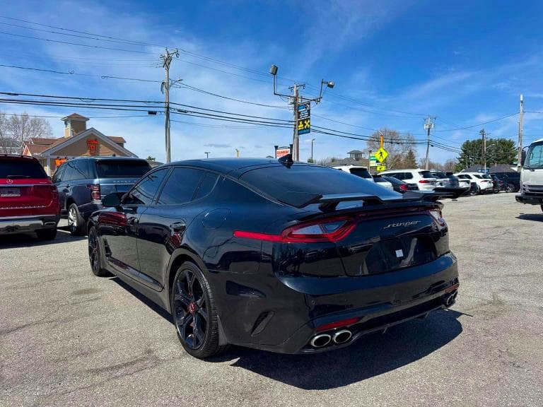 2019 KIA STINGER GT2 3