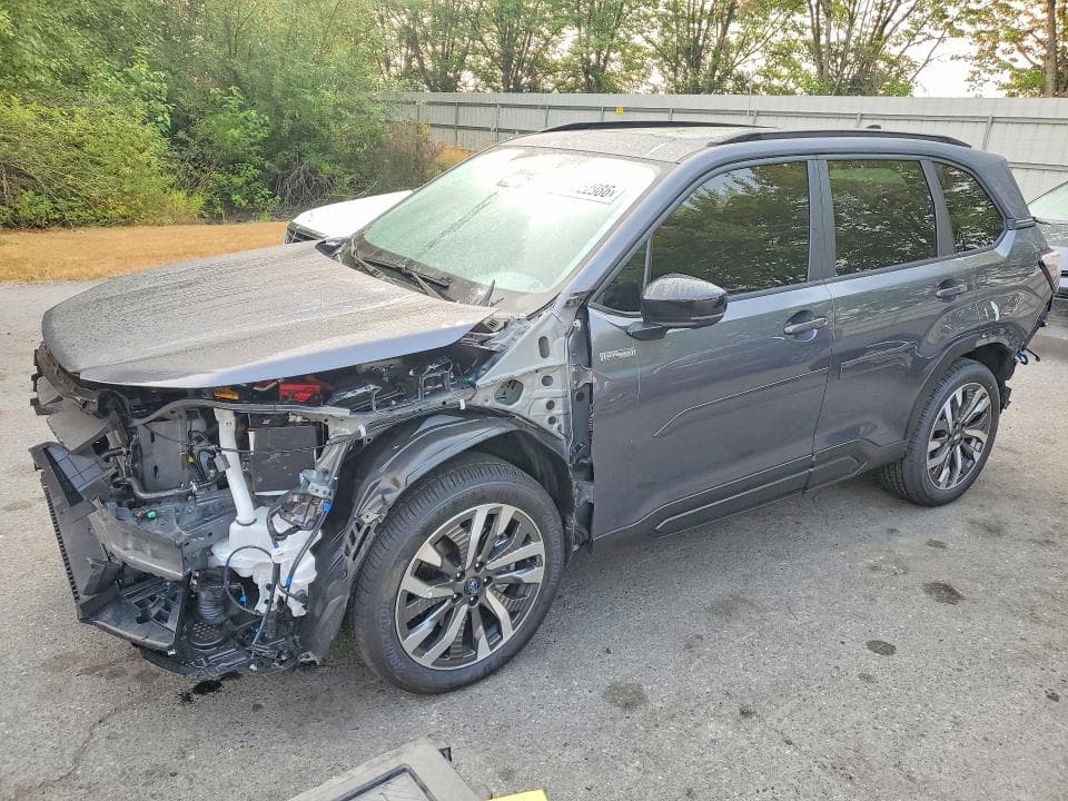 2025 SUBARU FORESTER TOURING - 1