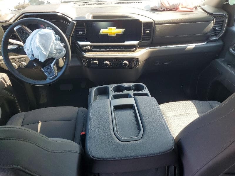 2025 CHEVROLET SILVERADO K2500 HEAVY DUTY LT 8