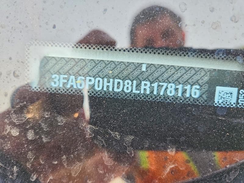 2020 FORD FUSION SE 12