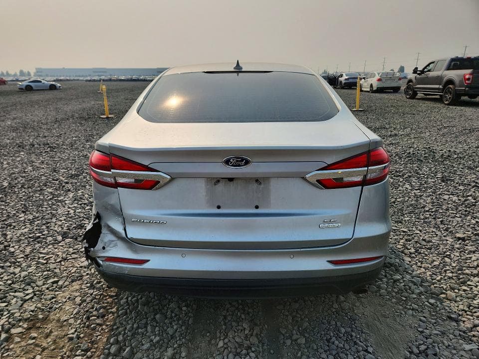 2020 FORD FUSION SE 6