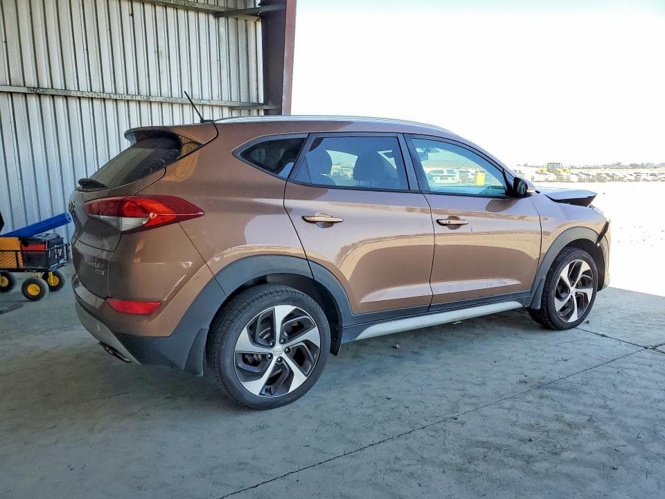 2017 HYUNDAI TUCSON SPORT 3