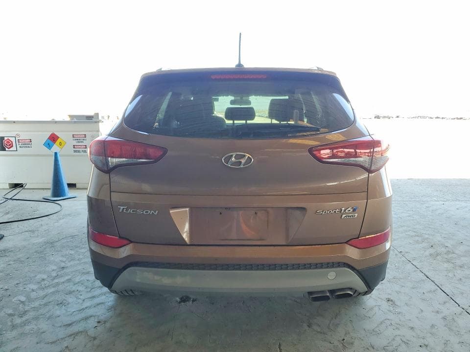 2017 HYUNDAI TUCSON SPORT 6