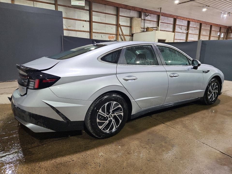 2026 HYUNDAI SONATA HYBRID BLUE 3