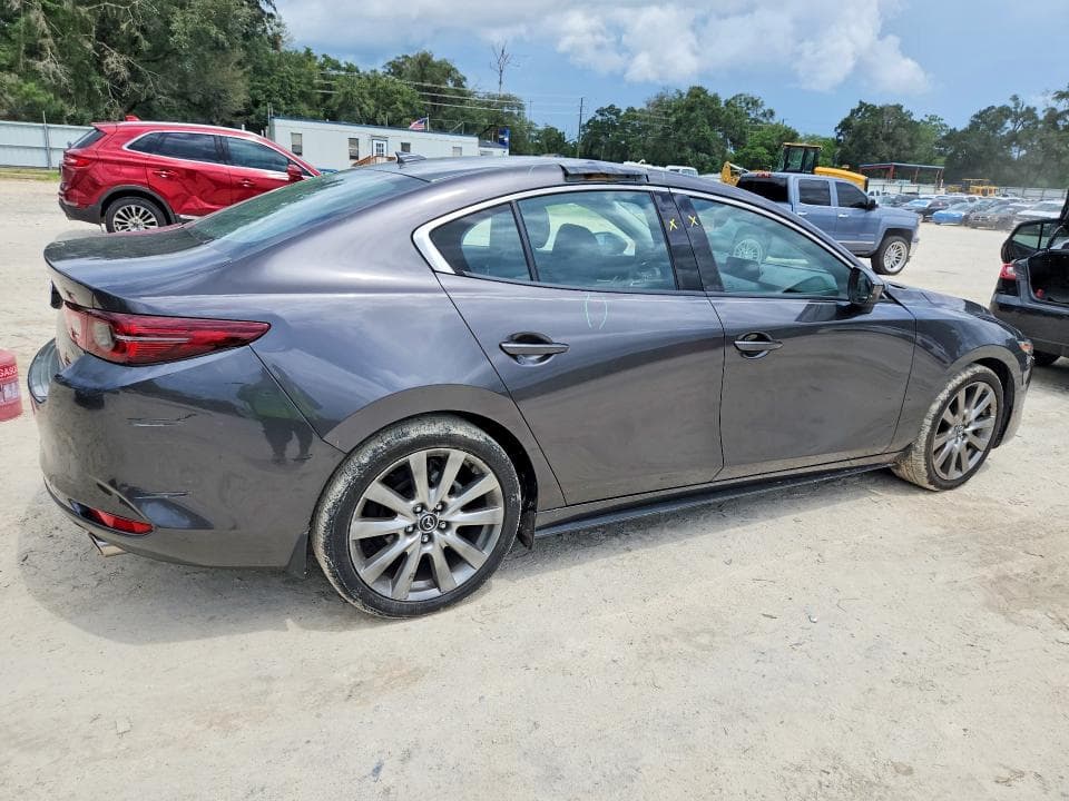2021 MAZDA 3 PREMIUM 3