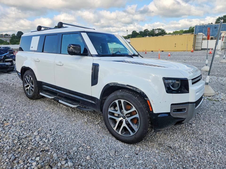 2023 LAND ROVER DEFENDER 130 SE 4