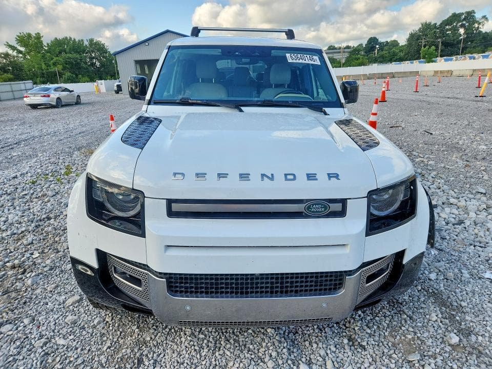 2023 LAND ROVER DEFENDER 130 SE 5