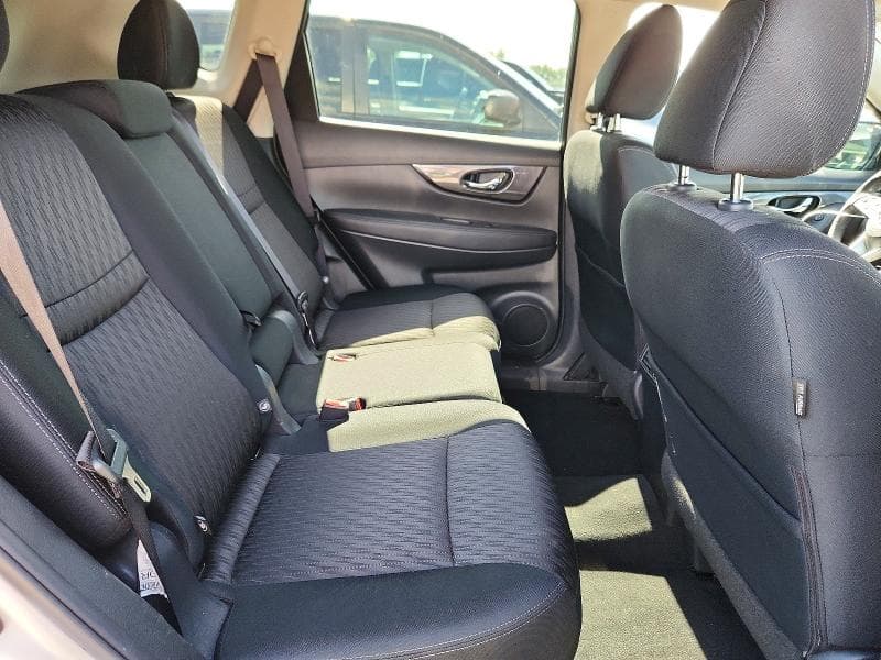 2019 NISSAN ROGUE SV 11