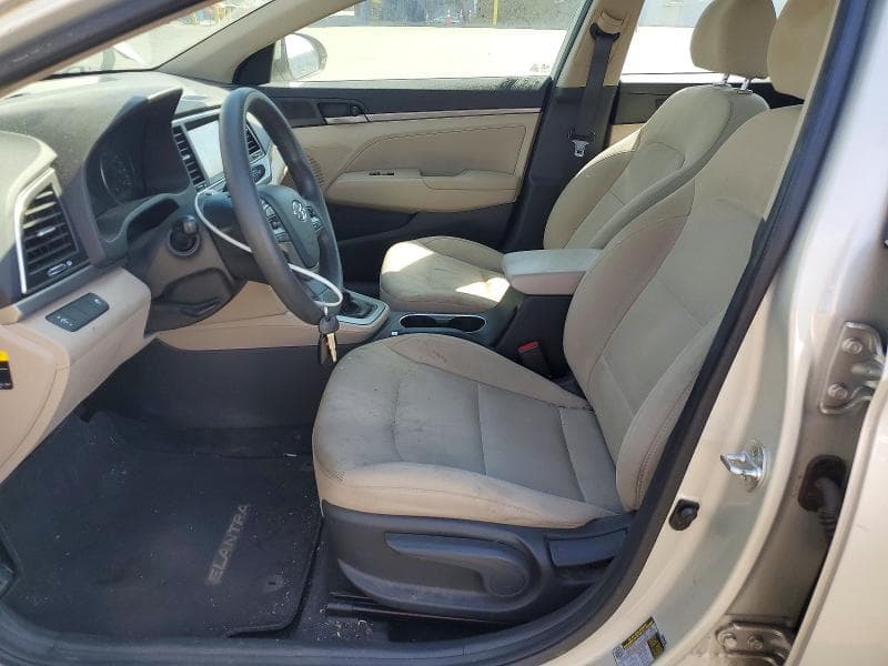 2017 HYUNDAI ELANTRA SE 7