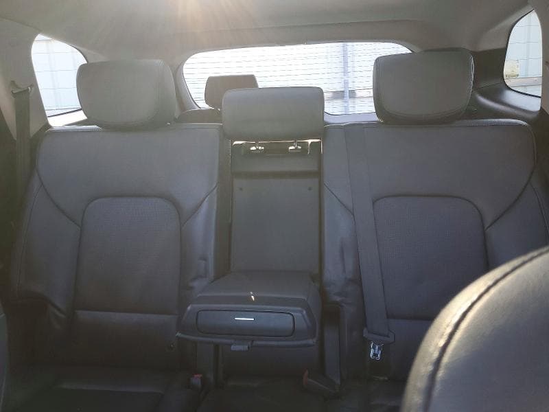 2017 HYUNDAI SANTA FE SE ULTIMATE 10