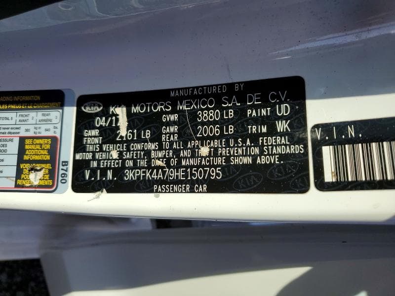 2017 KIA FORTE LX 12