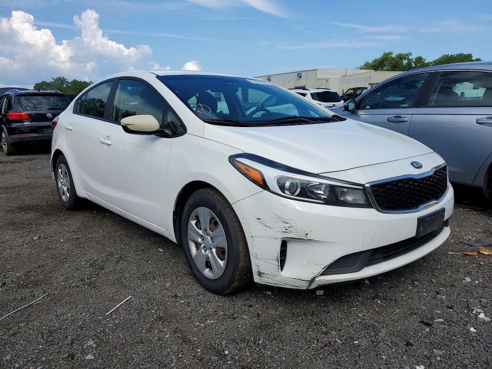 2017 KIA FORTE LX 4