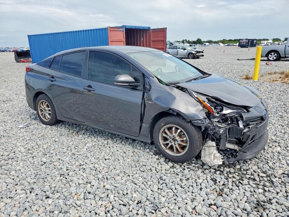 2019 TOYOTA PRIUS LE 4