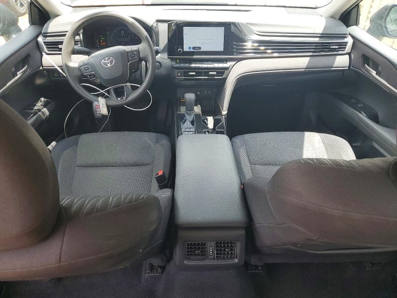 2025 TOYOTA CAMRY LE 8