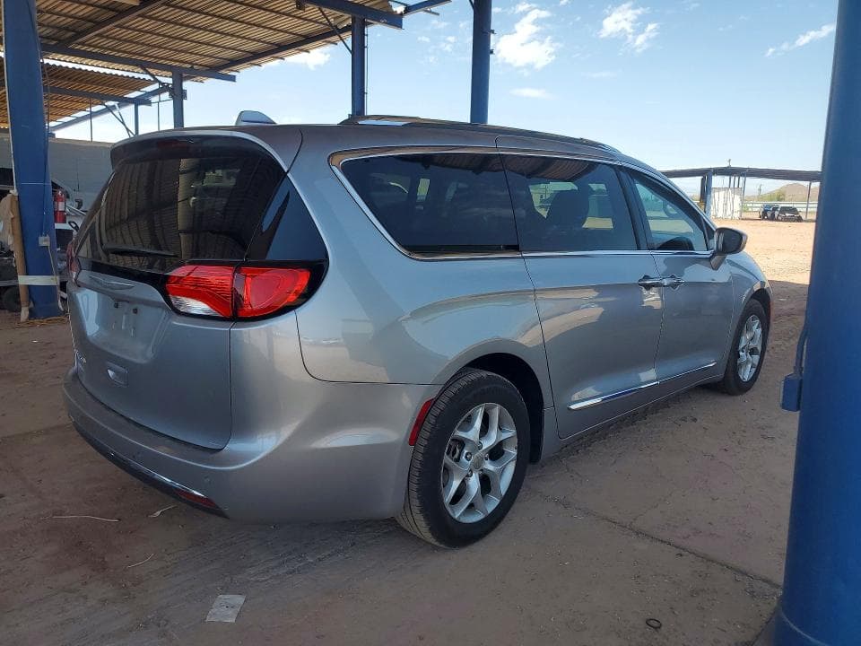 2017 CHRYSLER PACIFICA TOURING L PLUS 3