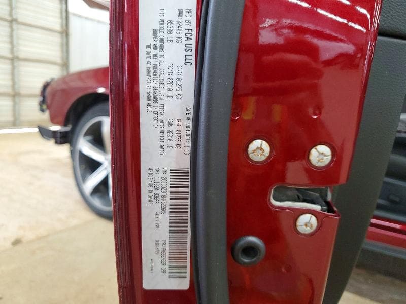 2017 DODGE CHALLENGER R/T 12