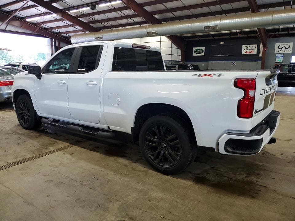 2020 CHEVROLET SILVERADO K1500 RST 2