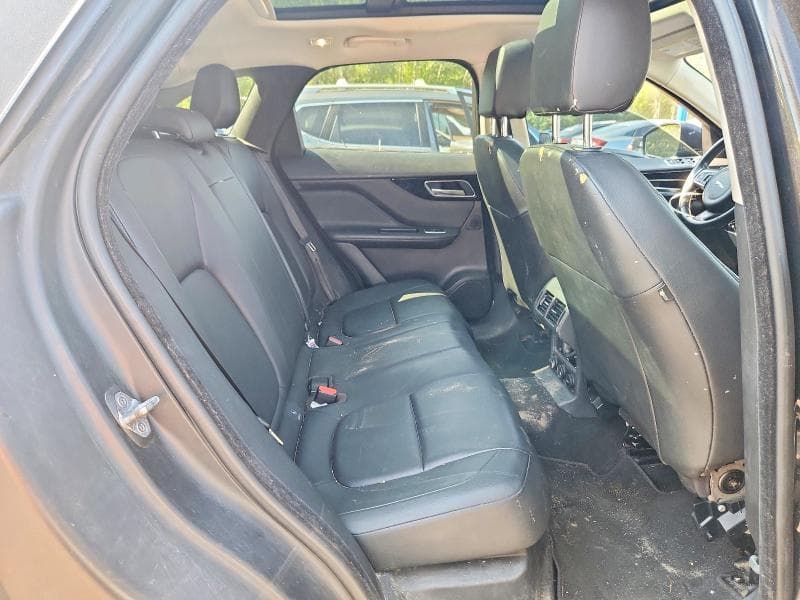 2018 JAGUAR F-PACE PREMIUM 11