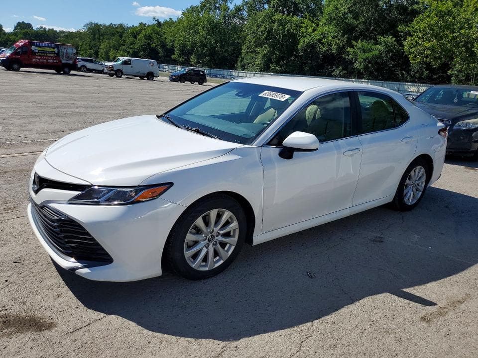 2018 TOYOTA CAMRY LE - 1