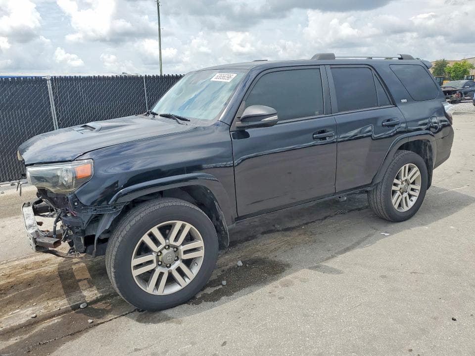 2020 TOYOTA 4RUNNER SR5 - 1