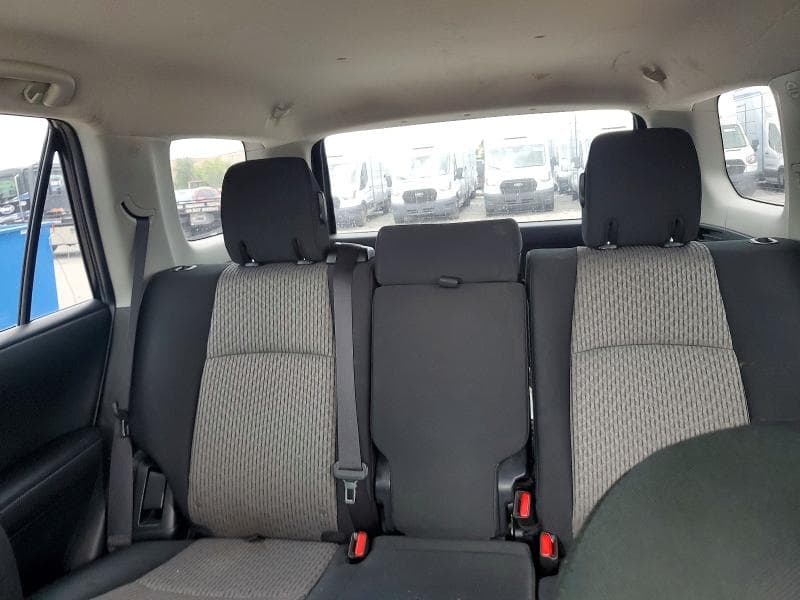 2020 TOYOTA 4RUNNER SR5 10