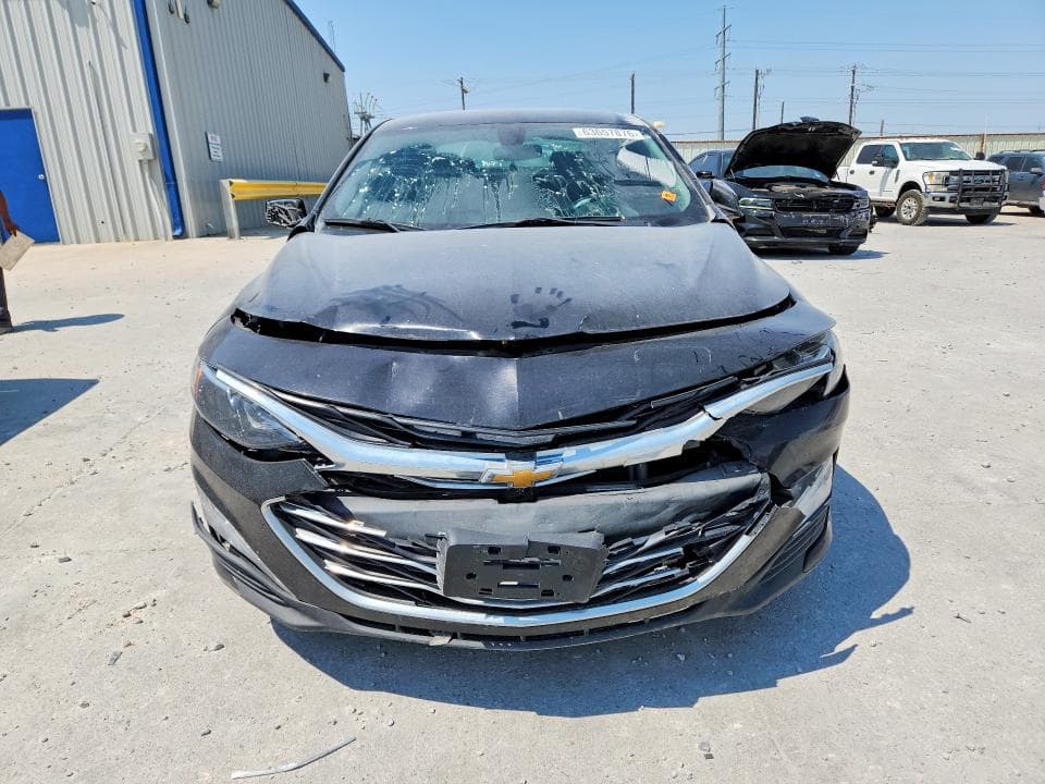 2020 CHEVROLET MALIBU LT 5